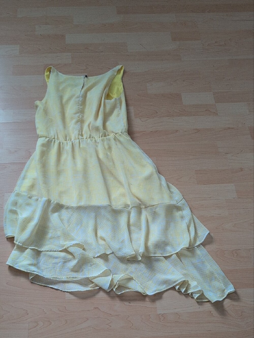 Yellow Tiered Summer Dress with Elastic Waist - Picture 2 of 3